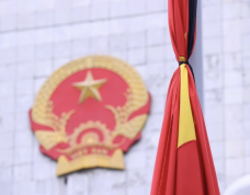 Treo cờ rủ, không tổ chức hoạt động vui chơi công cộng trong hai ngày Quốc tang