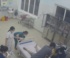 Người đàn ông thoát chết sau khi chủ động đi bộ vào bệnh viện cấp cứu