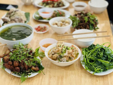 Người phụ nữ một năm không ăn cơm, cơ thể thay đổi ra sao?