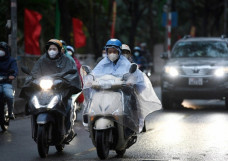 Miền Bắc lạnh hơn, miền Trung mưa lớn đỉnh điểm