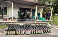 Triệt phá đường dây buôn bán, vận chuyển khí cười cực "khủng"