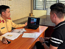 Người dân quay video vi phạm gửi CSGT, loạt tài xế bất ngờ khi bị gọi lên nộp phạt