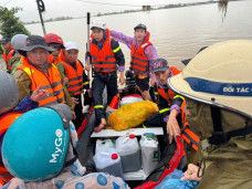 Số người chết và mất tích vì mưa lũ tăng lên 102 người, thiệt hại kinh tế hơn 9.000 tỉ đồng