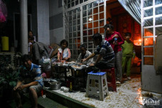 Lũ lịch sử ở Khánh Hòa: 'Tờ lịch vẫn dừng ở 20/11, ngày cả nhà không bao giờ quên'