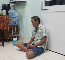 Người đàn ông tự thú sau khi phóng hỏa nhà 'vợ hờ'