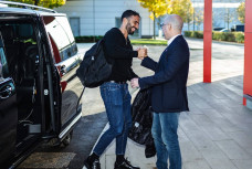 Hành trình 1 năm của Amorim ở MU: Từ bão tố tới ánh bình minh