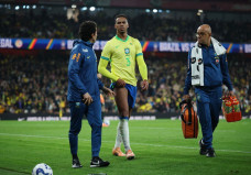 Arsenal dính "Virus FIFA": Hai trụ cột hàng thủ chấn thương trước chặng tourmalet