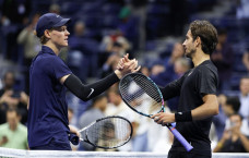 Thắng dễ đồng hương, Sinner vào bán kết US Open 2025