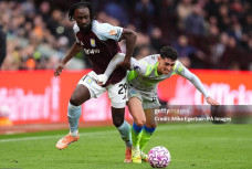 Man City đứt chuỗi bất bại: Villa Park lại hóa "tử địa", Haaland khiến Pep rối như tơ vò