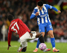 MU thắng 3 trận liên tiếp: Đội hình chính quá tốt, dàn dự bị "ngắc ngoải"