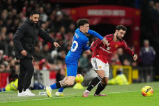 MU khổ sở trước Bournemouth, HLV Amorim nói gì sau trận hòa 8 bàn thắng?