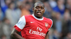 Cựu thần đồng Arsenal và hành trình quanh co từ Premier League, nhà tù đến giải hạng 6 Anh