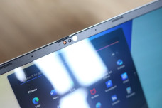 Bộ đôi laptop AI mỏng, nhẹ cho mùa tựu trường