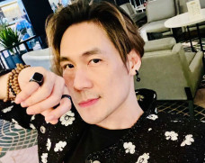 Loạt lùm xùm trong kinh doanh của ca sĩ Khánh Phương
