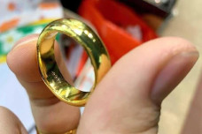 Giá vàng bất ngờ tăng mạnh