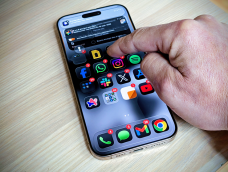 Kế hoạch chấn động của Apple: Hoãn ra mắt iPhone Fold, "chia đôi" dòng iPhone 18