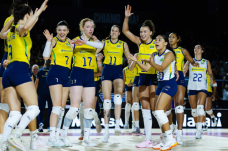 "Chị đại" Brazil toát mồ hôi ở giải bóng chuyền thế giới, để đối thủ ghi gần 100 điểm