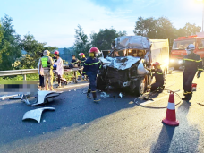 Tai nạn trên cao tốc Đà Nẵng – Quảng Ngãi, 3 người chết, 10 người bị thương