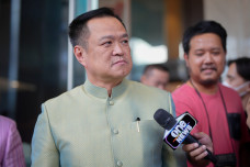 Thủ tướng Thái Lan giải tán quốc hội