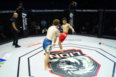 Trương Cao Minh Phát hạ cao thủ Ireland, "McGregor Việt" đòi nợ vỡ òa ở MMA