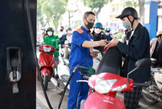 Dự báo mới nhất về giá xăng dầu trong phiên điều hành ngày mai