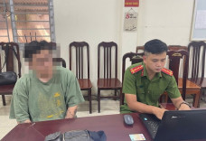 Danh tính người đàn ông xăm trổ hành hung phụ nữ ở chung cư Hà Nội