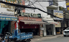 Báo hết 'lòng xe điếu' khi bị kiểm tra, chủ quán Lòng Chát bị mời lên làm việc