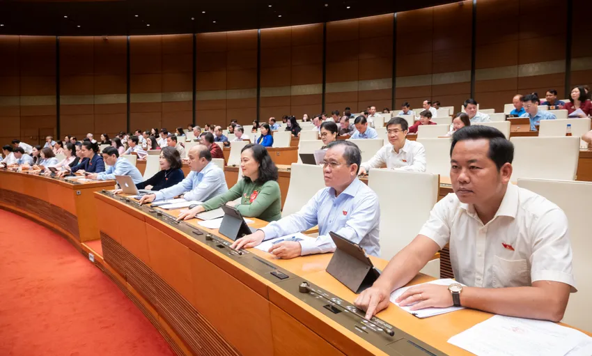 6 nhóm hành vi cấm cán bộ, công chức không được làm
