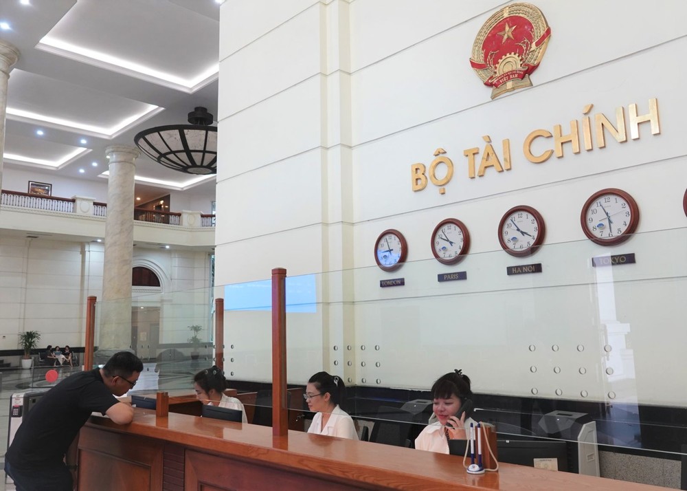 bo-tai-chinh-5002-1974
