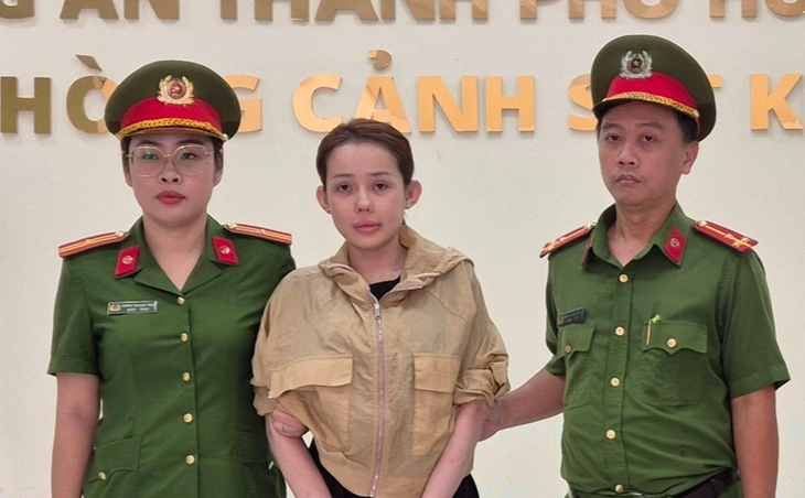 Khởi tố, bắt tạm giam DJ Ngân 98