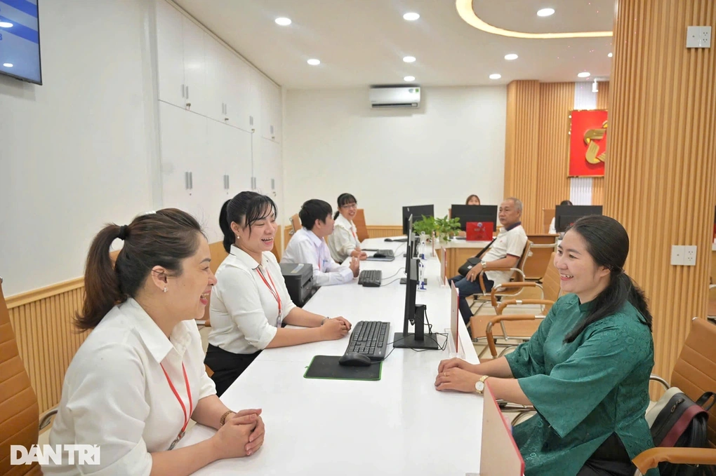 cong-chuc-1jpg-1751436995763