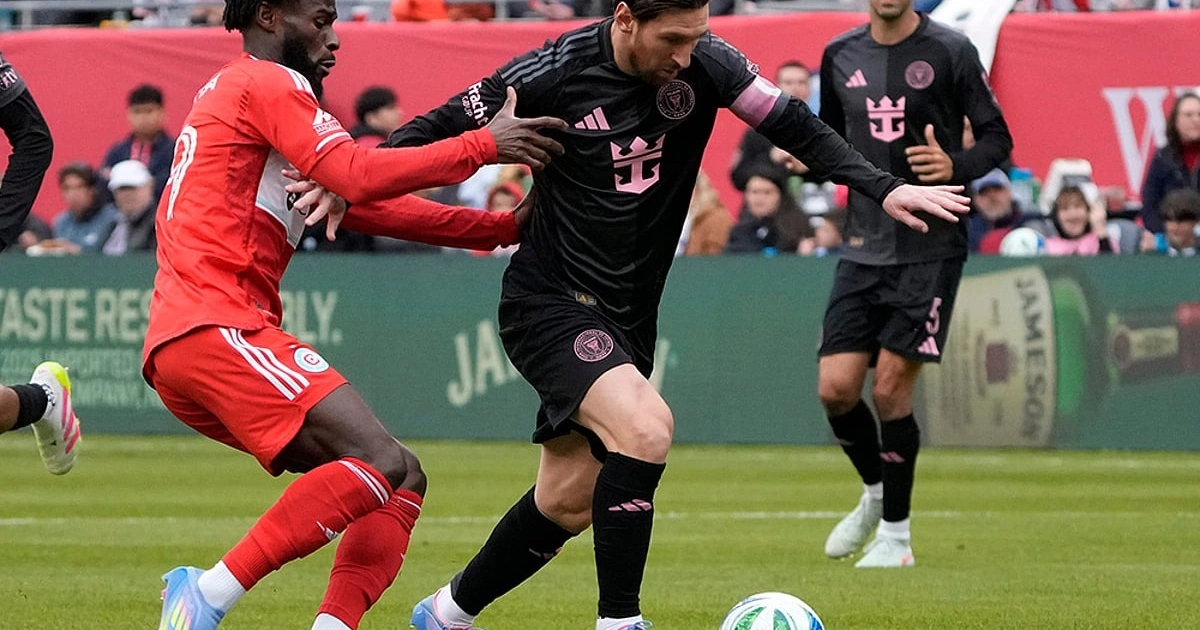 Messi im tiếng, Inter Miami thua cay đắng trong trận đấu có 8 bàn thắng