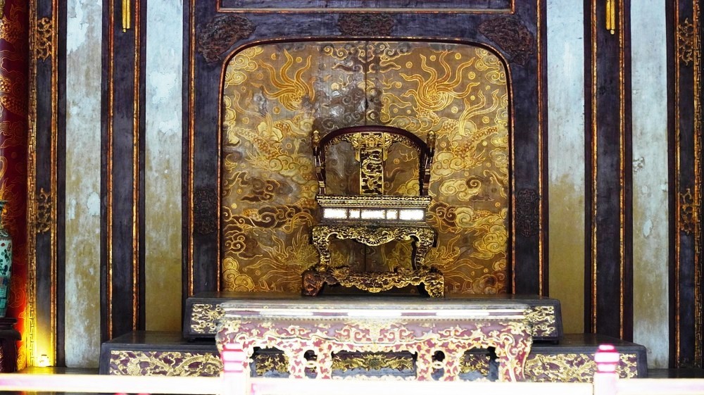 ngai-vang-dien-thai-hoa2-6390-1202