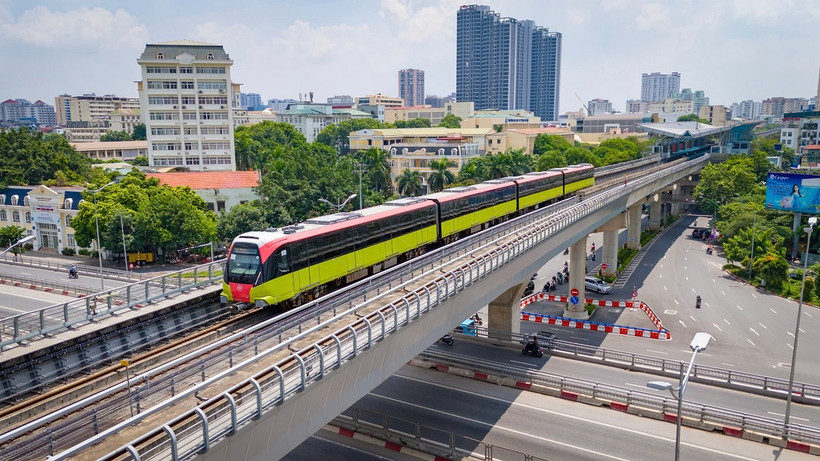 tau-nhon-ga-hn-7351